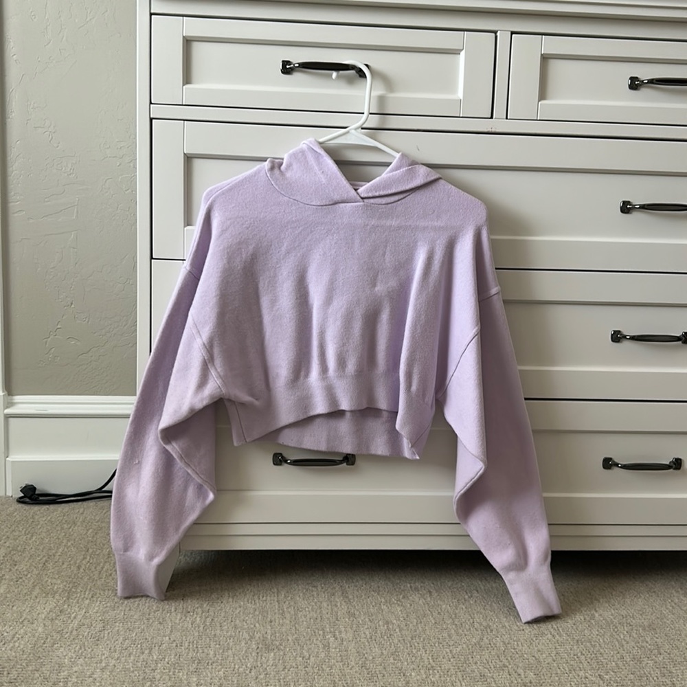 Lilac cropped hoodie